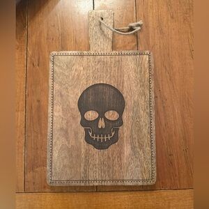 Wooden Skull Cutting Board NWT